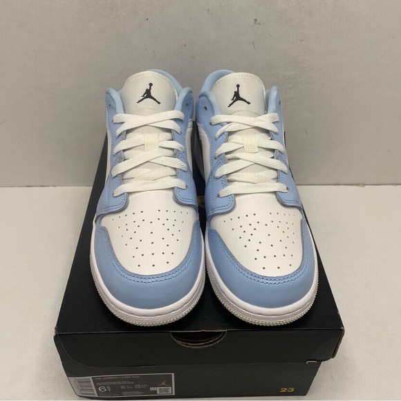Nike Air Jordan 1 Retro Low GS “Ice Blue” 2022 - Picture 2 of 4